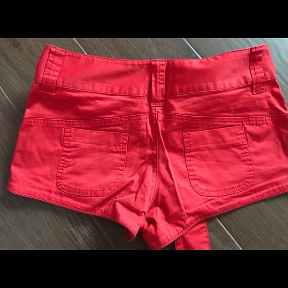 Red shorts🍒 2 for 20$🖤 - Picture 5 of 5